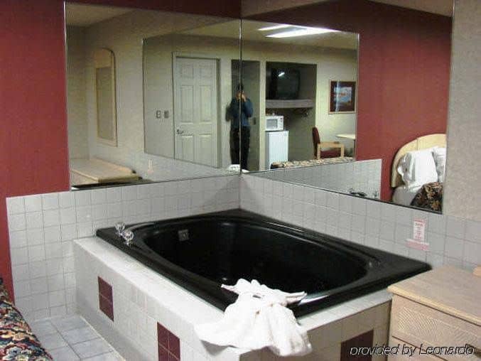 Journeys End Motel Journeys End Motel