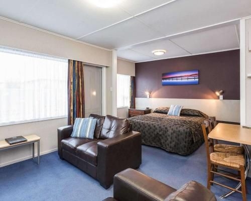 Comfort Inn Tayesta1