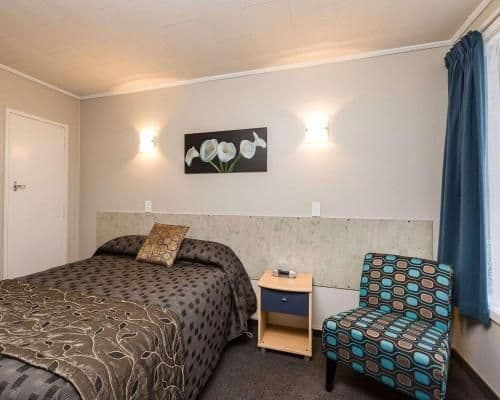 Standard Queen Suite