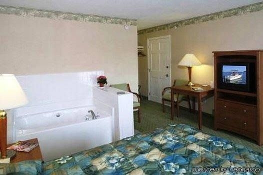 Flagship Inn4