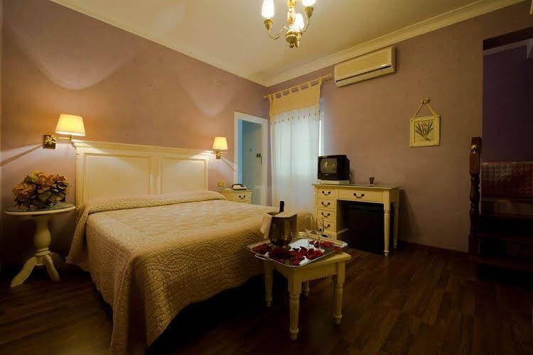 Hotel La Culla Del Lago1