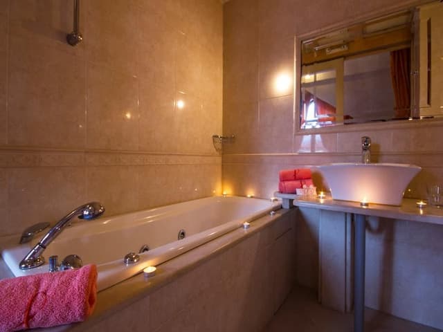 APARTMENT DELUXE