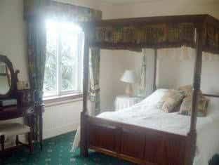 The Battleborough Grange Hotel & Restaurant The Battleborough Grange Hotel & Restaurant