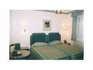 Holmsdale Hotel Holmsdale Hotel