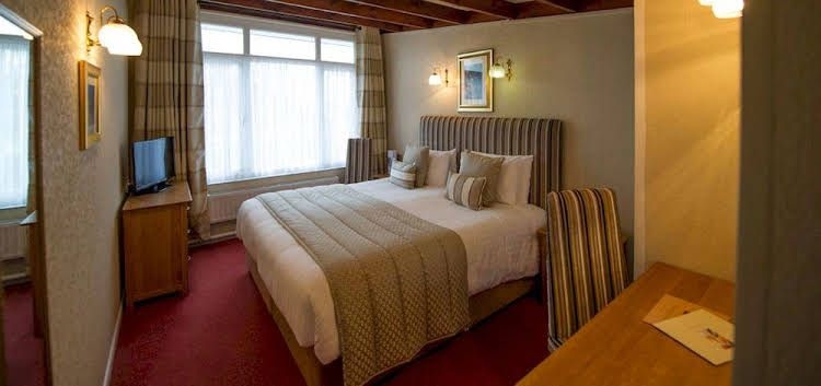 The Devon Hotel4