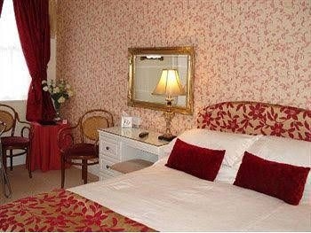 Avenue Park Guest House0
