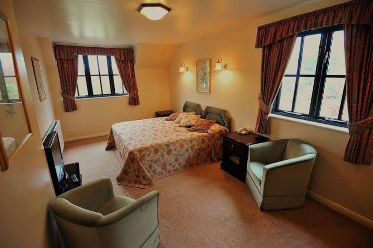 Barton Cross Hotel Barton Cross Hotel