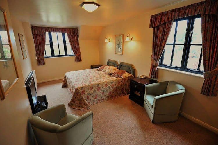 Barton Cross Hotel Barton Cross Hotel