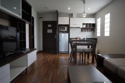 Superior One-Bedroom Apartment