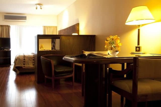 SUITE PREMIUM