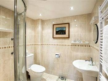 Manston Guest House2