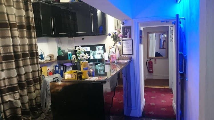 โรงแรมเชสเตอร์ (Chester Hotel)3