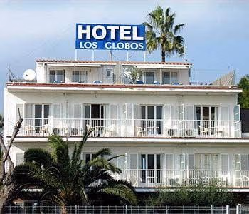 Hotel Los Globos2