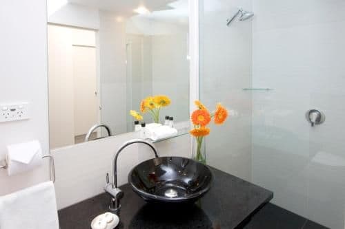 One-Bedroom Apartment with Spa Bath