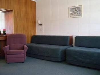 Pineland Motor Lodge2