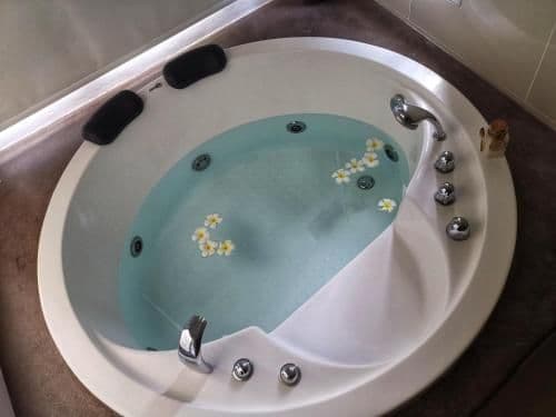 Deluxe Double or Twin Room with Spa Bath