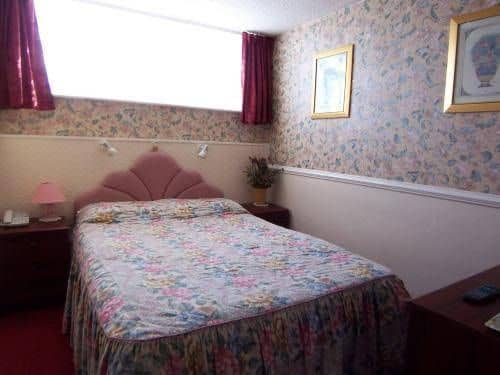 Old Lamb Hotel Old Lamb Hotel