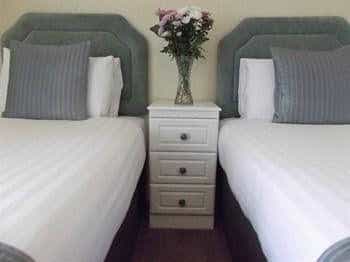 Holmlea Guest House Holmlea Guest House