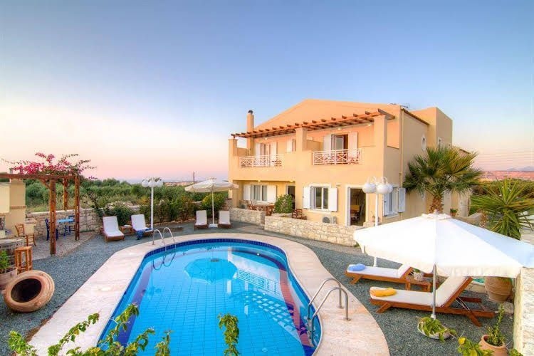 Arkadi Hills Estate2
