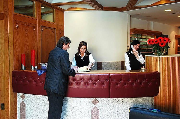 Hotel Ideal Park0