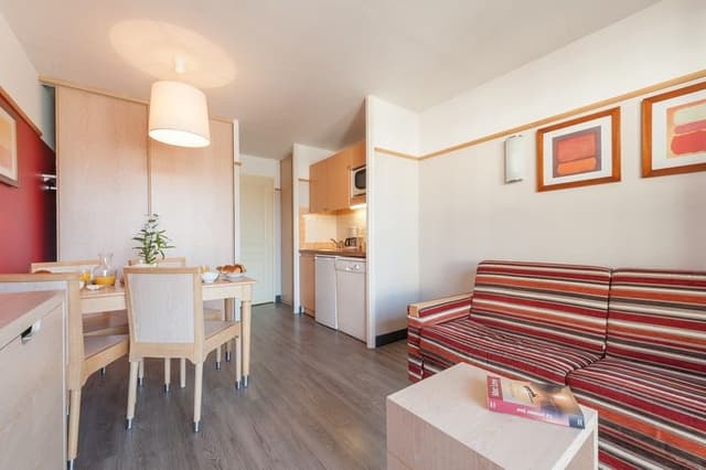APARTMENT CAPACITY 5