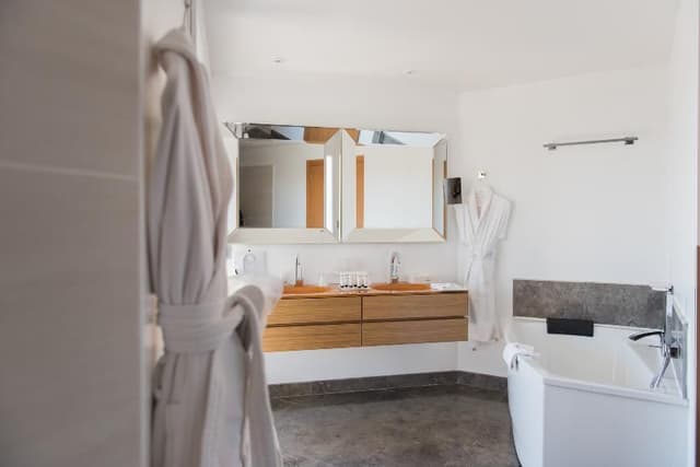 SUITE STANDARD
