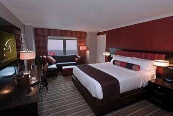 Golden Nugget Hotel & Casino4