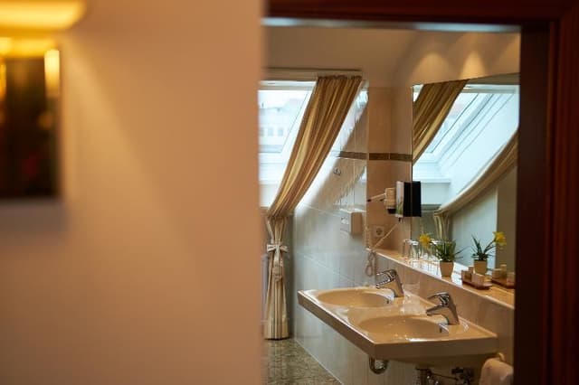 SUITE STANDARD