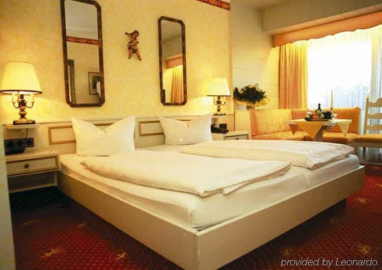 Ringhotel Wittelsbacher Hoh *** Superior Ringhotel Wittelsbacher Hoh *** Superior