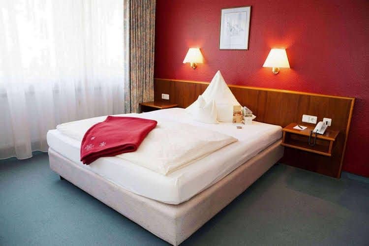 Hotel Am Dusseldorfer Platz Hotel Am Dusseldorfer Platz