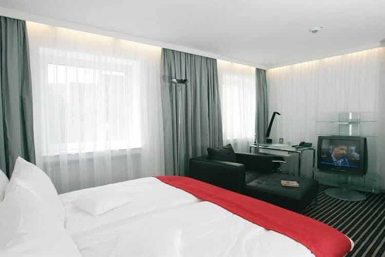 Galerie Design Hotel Bonn, managed by Maritim Hotels Galerie Design Hotel Bonn, managed by Maritim Hotels