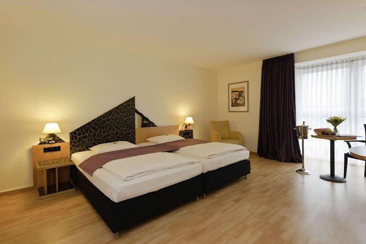 ARVENA Kongress Hotel - Hotel in der Wagnerstadt1