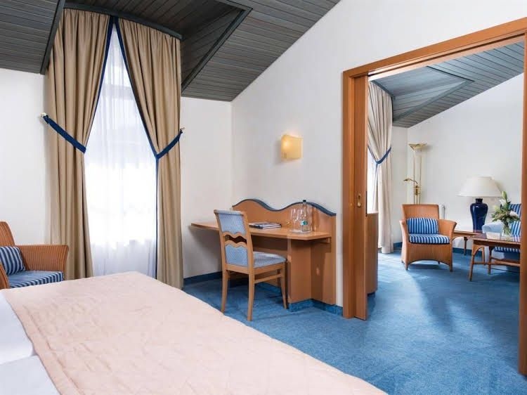 Travel Charme Kurhaus Sellin4