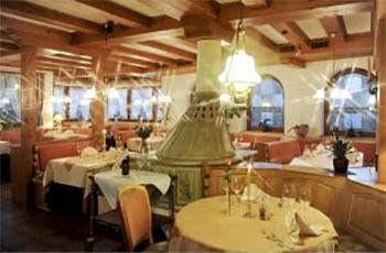 Hotel-Restaurant Traube0