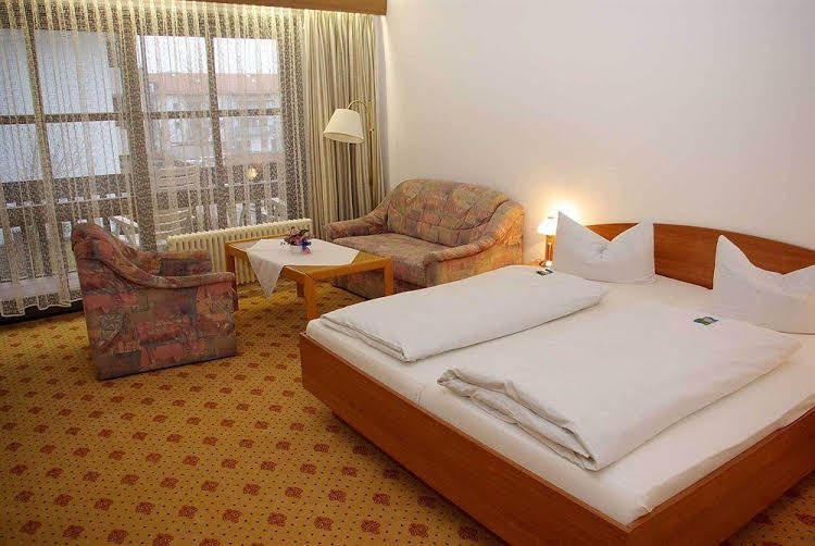 Hotel Centurio0