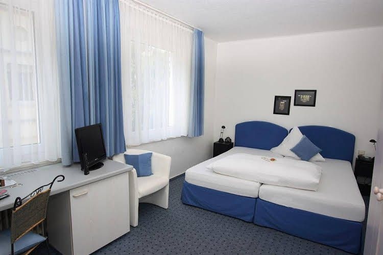 Hotel Garni Haus Hindenburg1