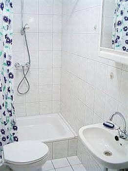 Lakeside Bed and Breakfast Berlin - Pension Am See Lakeside Bed and Breakfast Berlin - Pension Am See