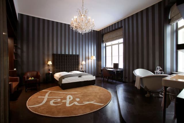 SUITE STANDARD