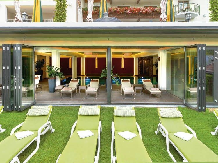 Hotel Alpendorf3