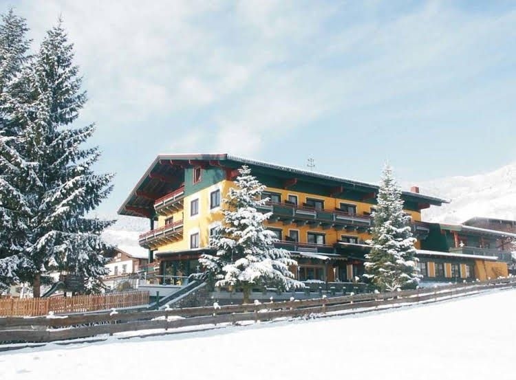 Wohlfuhlhotel Tannenhof0