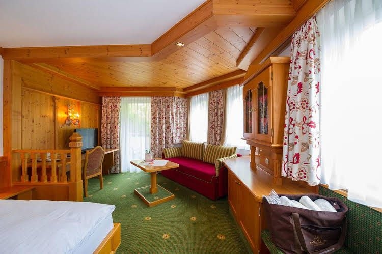 Wellnesshotel Edelweiss Superior4