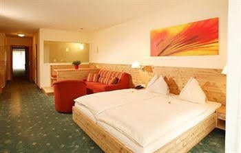 Hotel Leonhard0