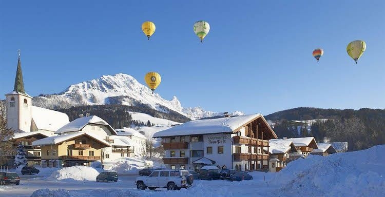 Aparthotel Neue Post0