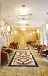 Golden Tulip Continental