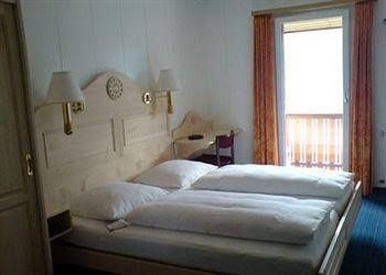 Hotel Bellevue-Wengen2