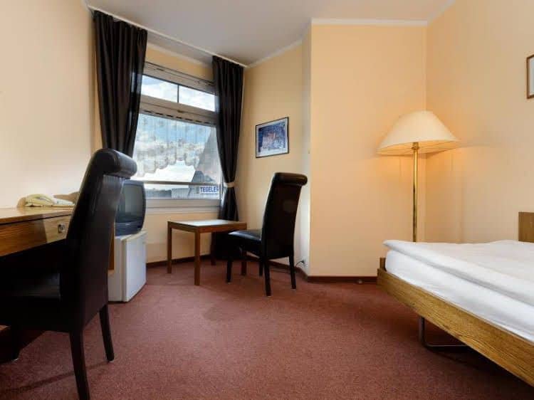 Hotel am Tegeler See Hotel am Tegeler See
