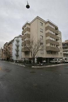 Apartments Swiss Star Zurich-Wiedikon, Zelg0