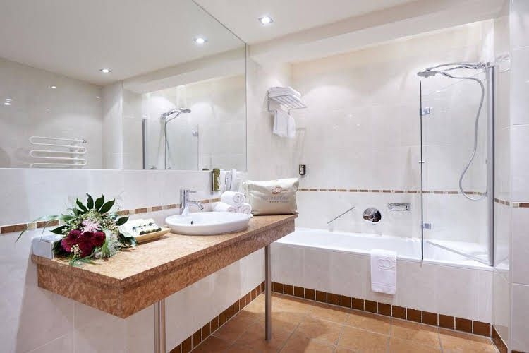 Das Hotel Eden0