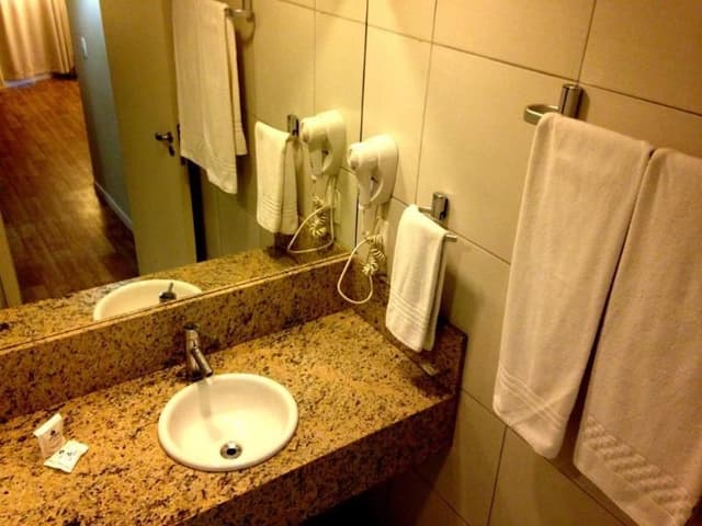DOUBLE EXECUTIVE
