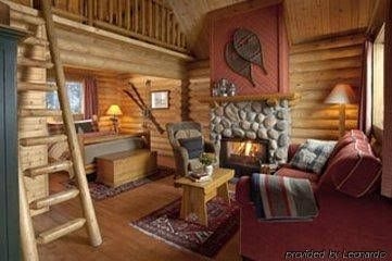 Cathedral Mountain Lodge1